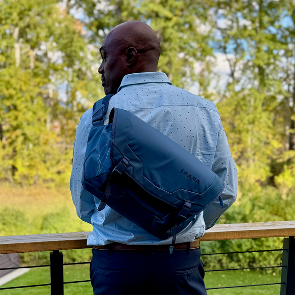 RĀVEN 12L Messenger